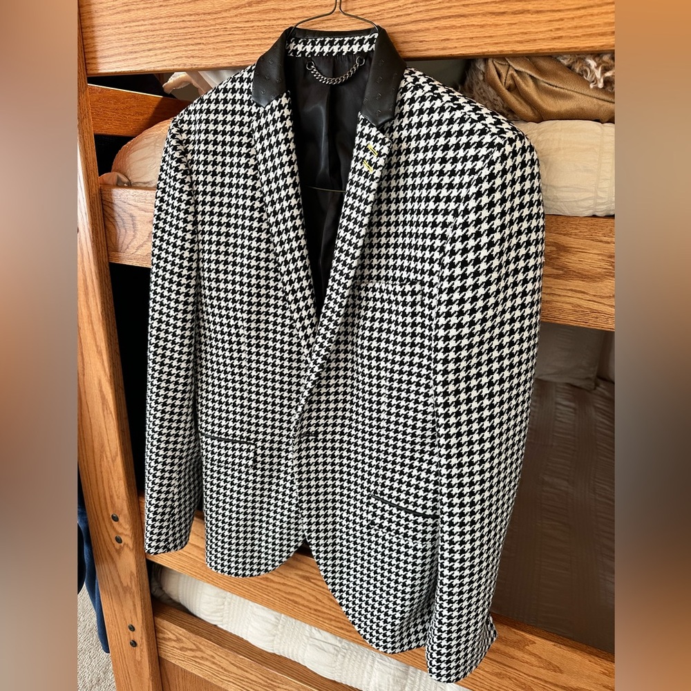 Topman Black and White Houndstooth Blazer